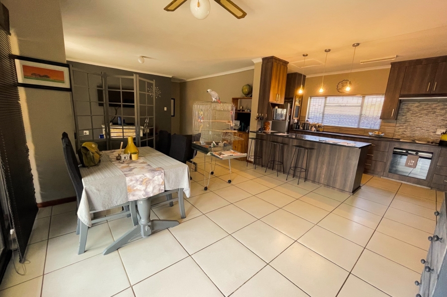 3 Bedroom Property for Sale in Universitas Free State